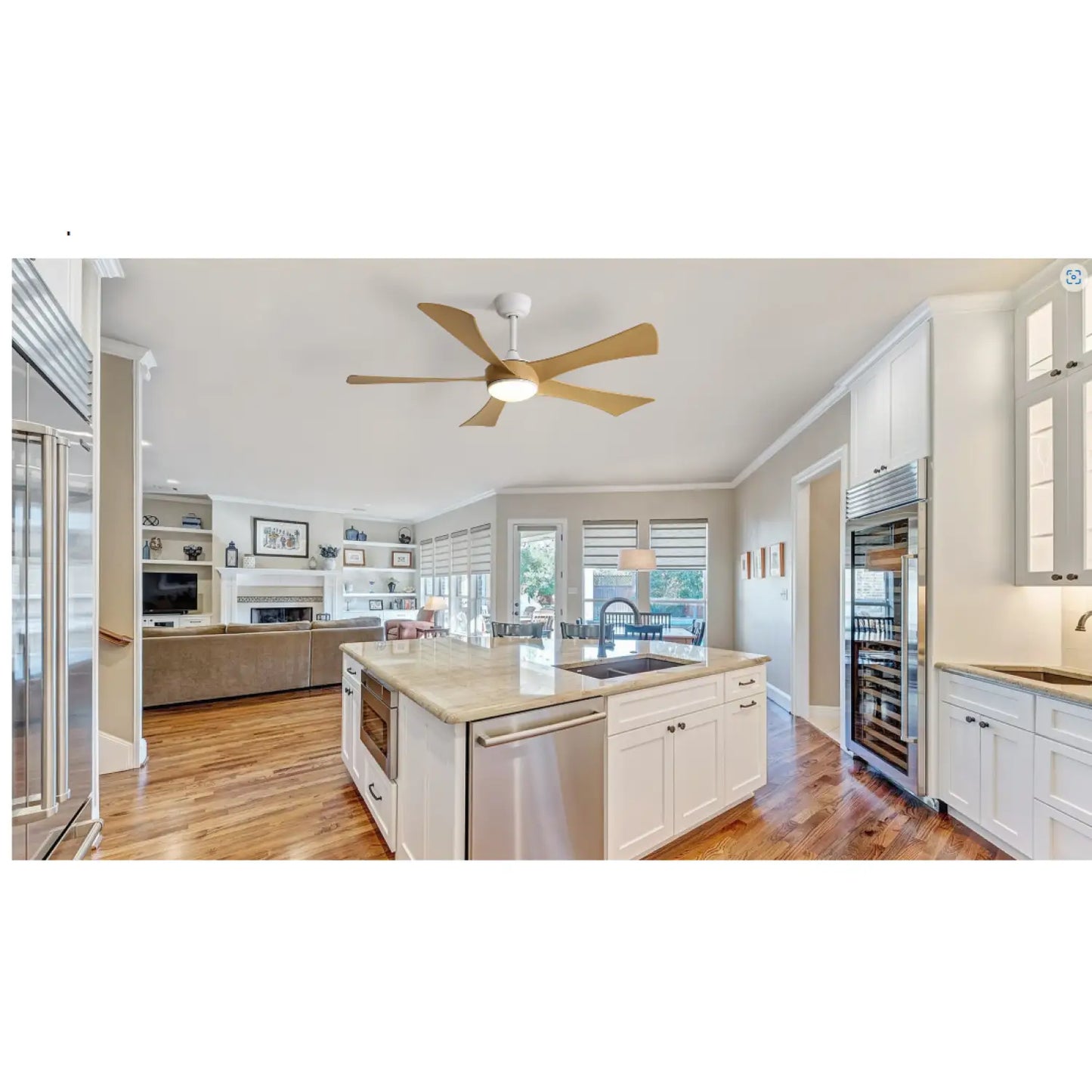 Plastic Ceiling Fans - White - 12V Hanging Light