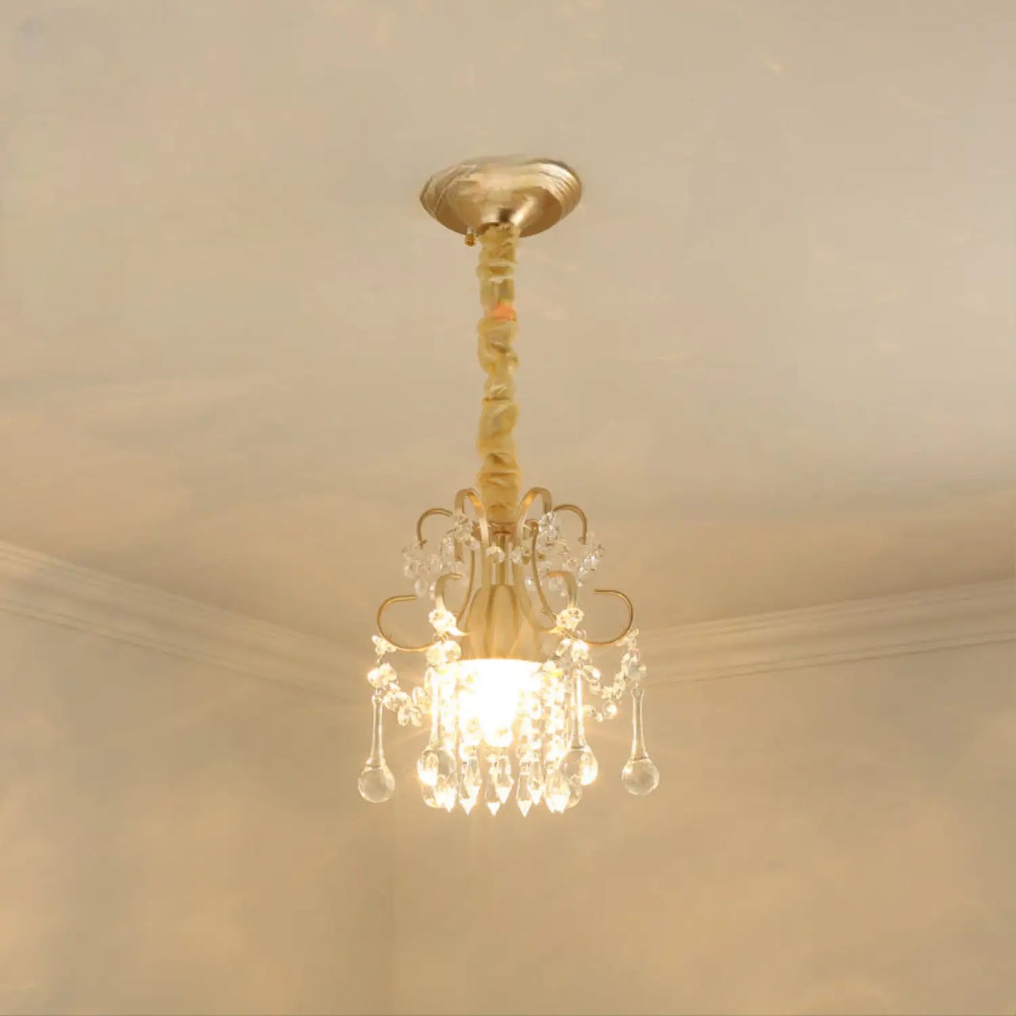 Crystal Chandelier Modern Design with Iron and Elegant Crystal Finish 3lamp holders for small chand / 7W three colors