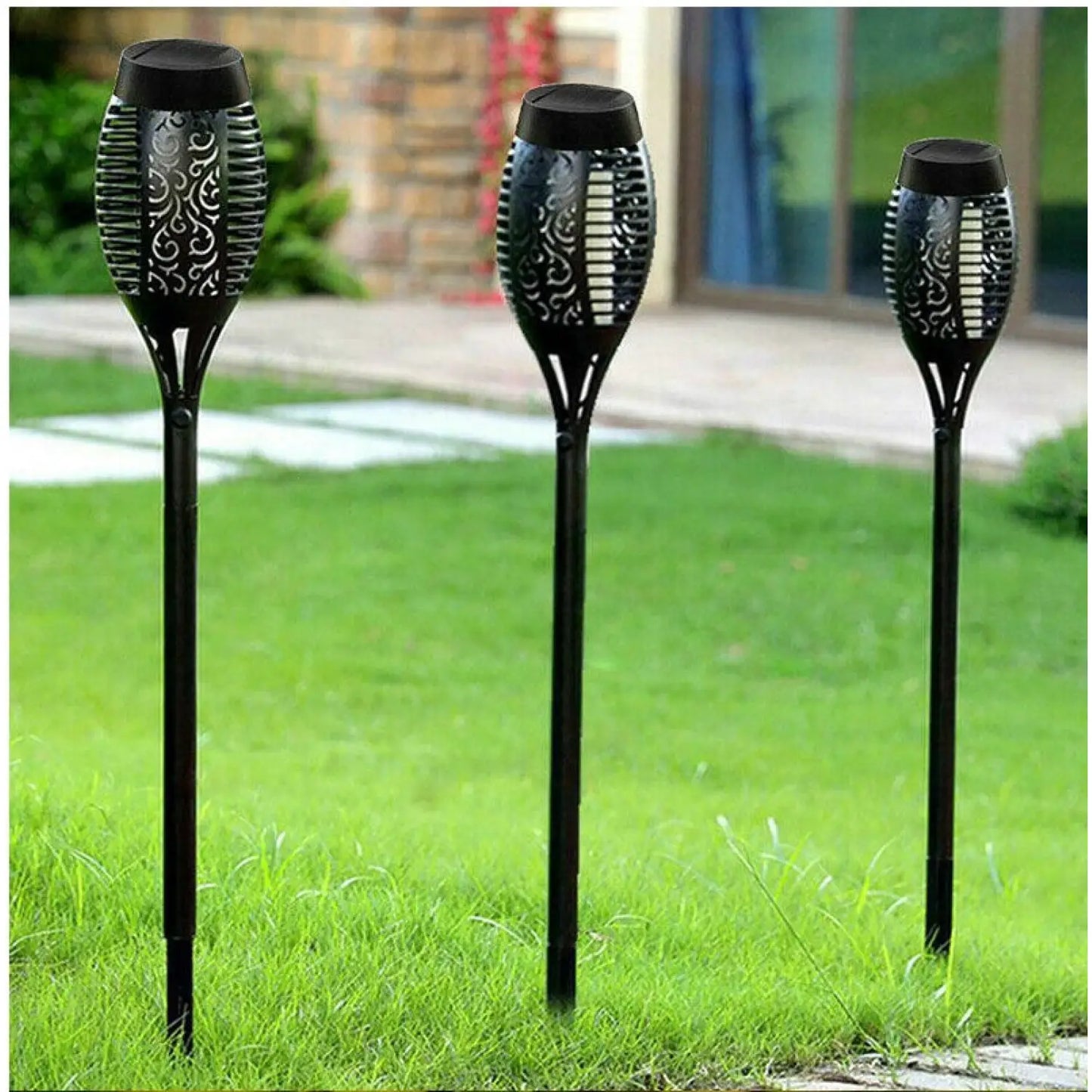 Garden Solar Light with 96 LEDs Torch Effect for Outdoor Landscape Decor - 12V Hanging Light