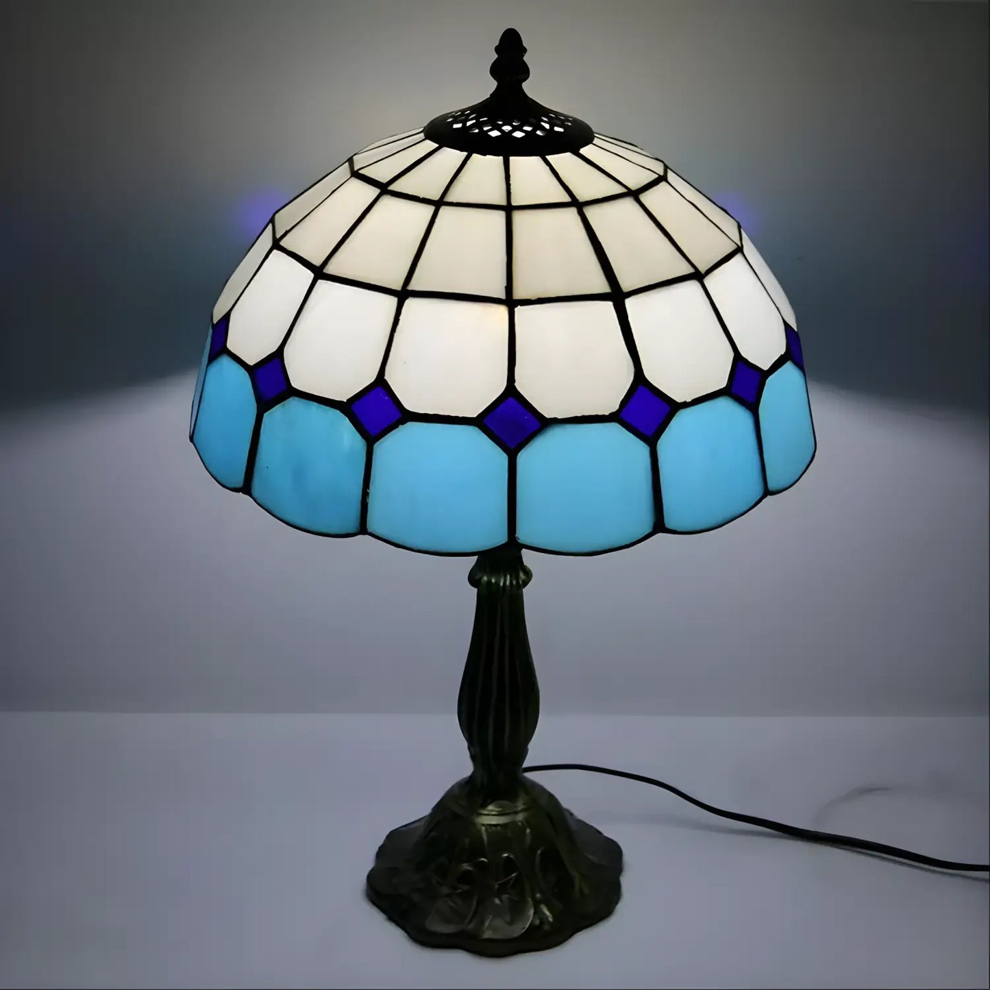 Mesh Pattern Tiffany Glass Tabletop Lamp - No Bulb - Table Lamp
