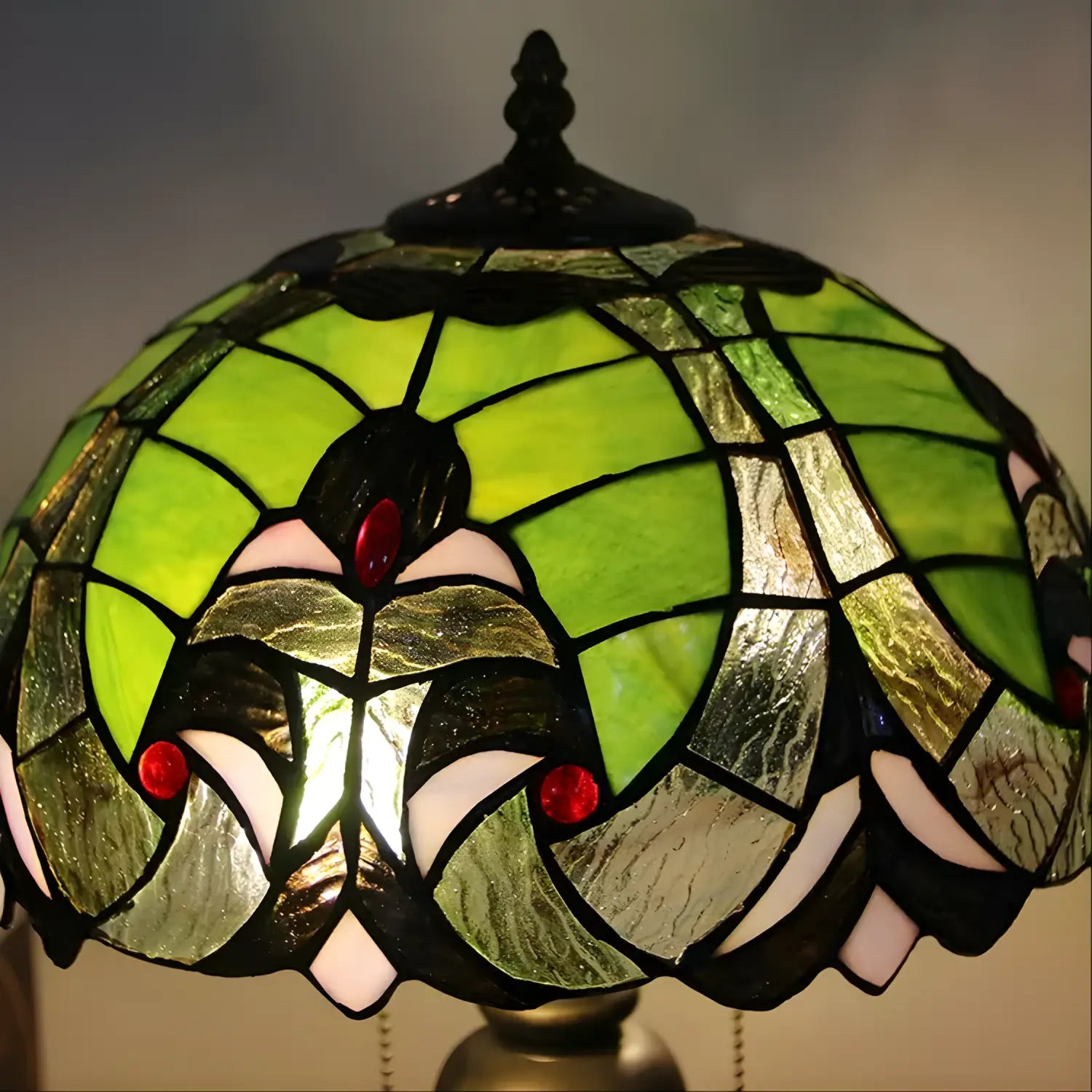 Sea Green Tiffany Glass Tabletop Lamp - No Bulb - Table Lamp