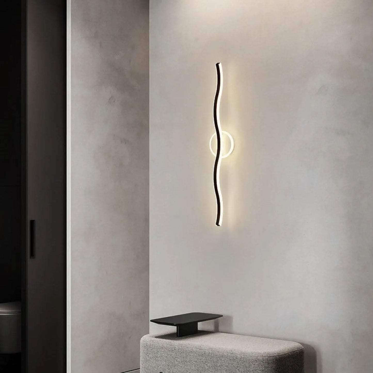 Sleek Wall Lamp with Modern Light for Bedroom & Cozy Ambience - Wall Mount Fixture