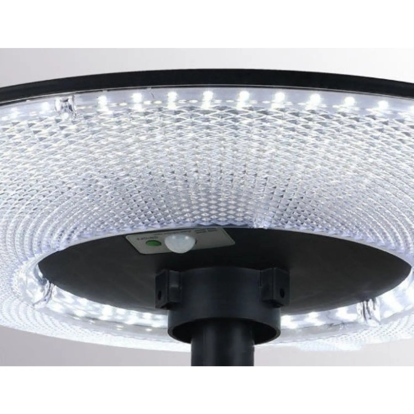Solar-Powered Outdoor Light on Pole for Garden & Street - 200w remote control light cont / UFO Solar UFO Light - Solar