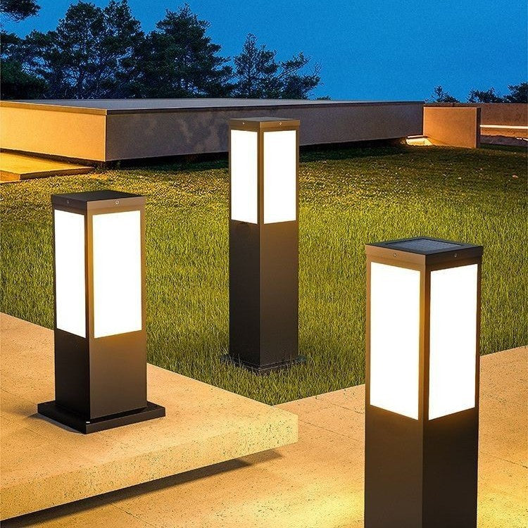 Solar Powered Yard Light for Stylish Outdoor Illumination