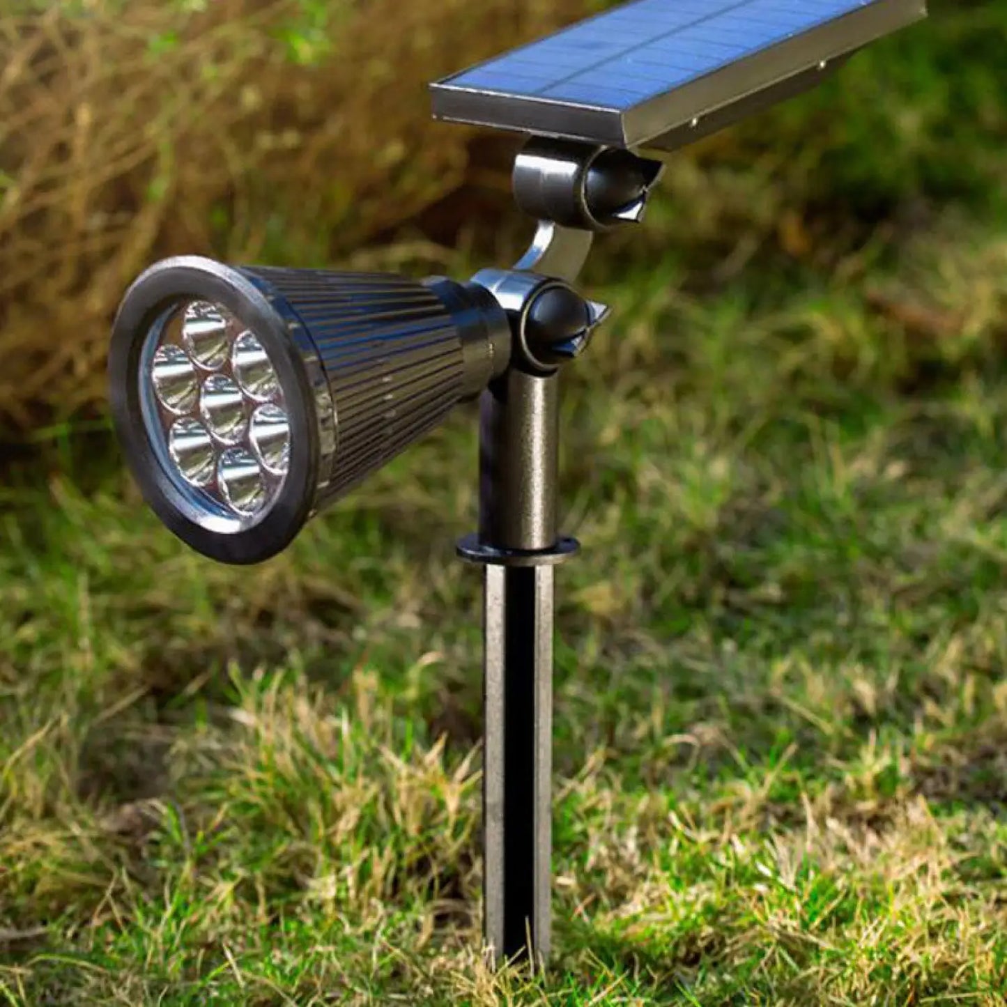 Solar Lawn Light LED Outdoor Waterproof Wall Light RGB Garden Light - 12V Hanging Light
