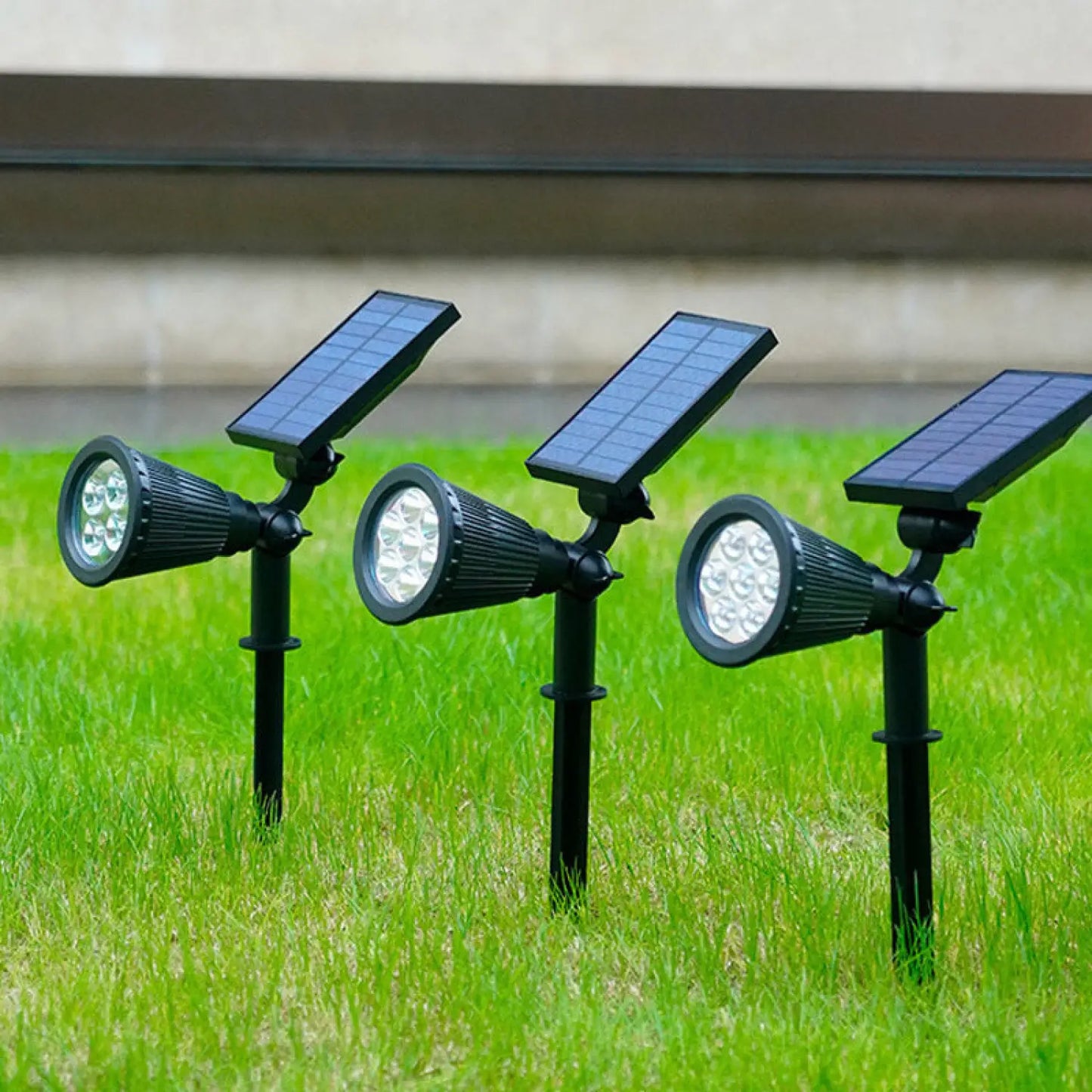 Solar Lawn Light LED Outdoor Waterproof Wall Light RGB Garden Light - 12V Hanging Light