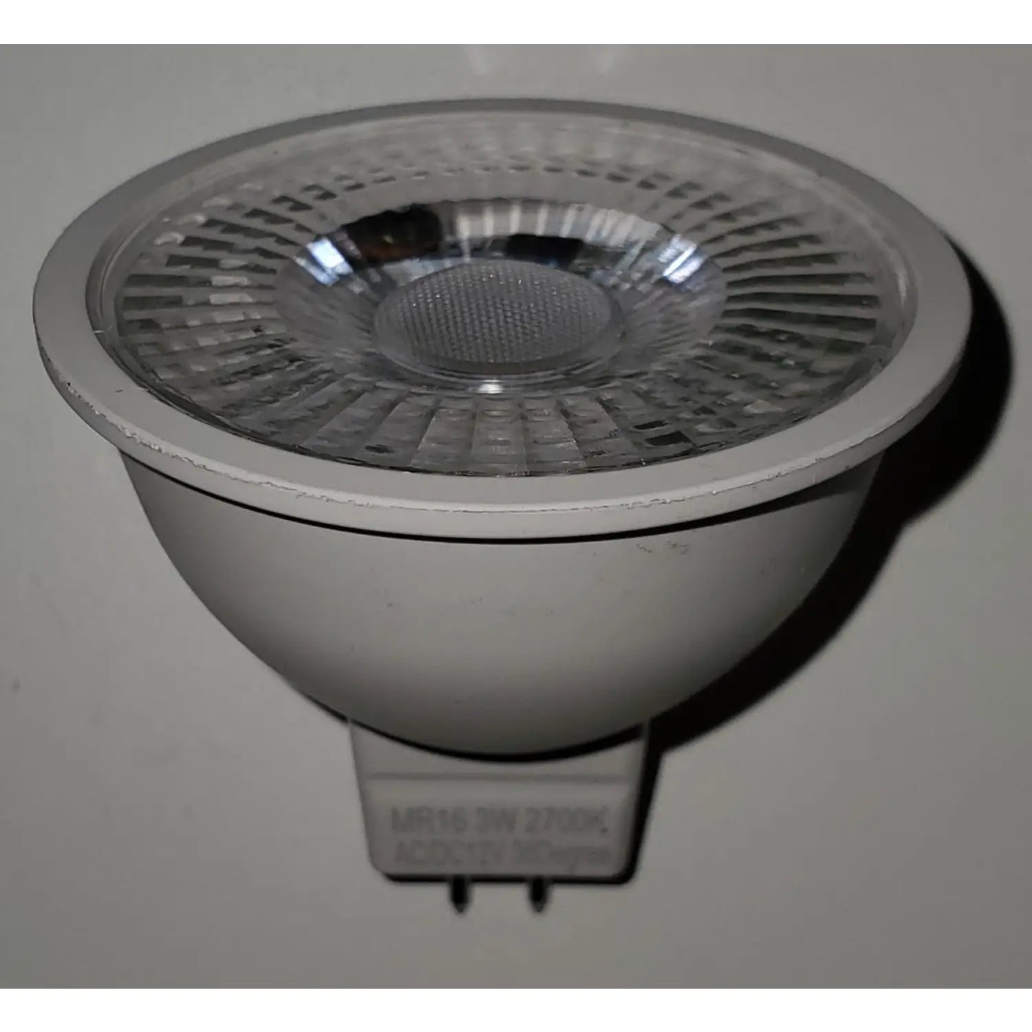 12V AC/DC MR16 Bulb LED – Halogen Replacement - 3000K 38D / 3 Watt - MR16 Light Bulb