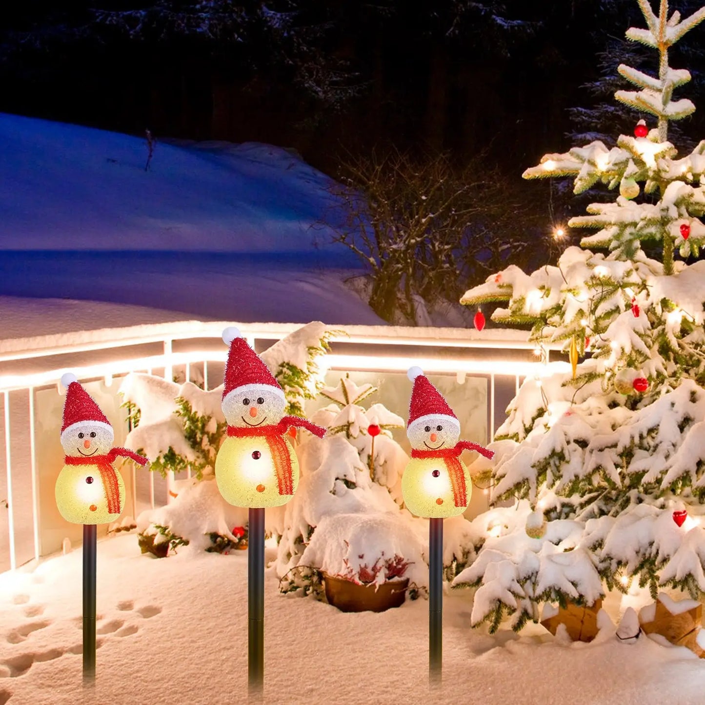 3-Pack Outdoor Christmas Light Solar Snowman Stake | IP55 Waterproof LED Pathway Lamp - Snowman - Decorative Lights
