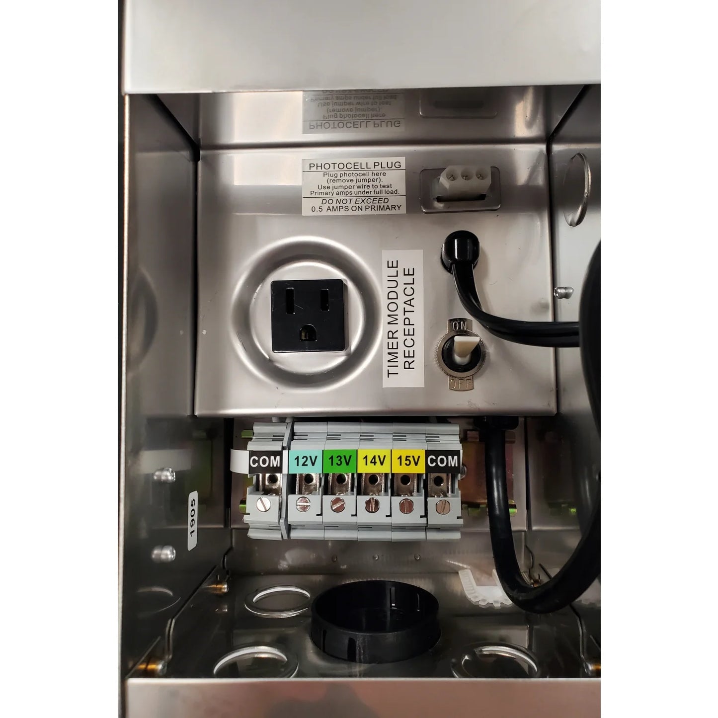 High-Quality 600-Watt Multi-Tap Low Voltage Transformer 12V-15V 