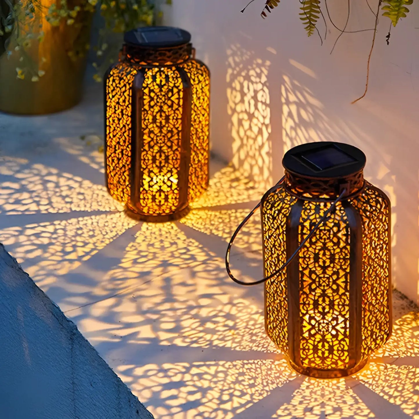 Decorative Outdoor Lamp for Patio with Projection Lighting - 12V Hanging Light