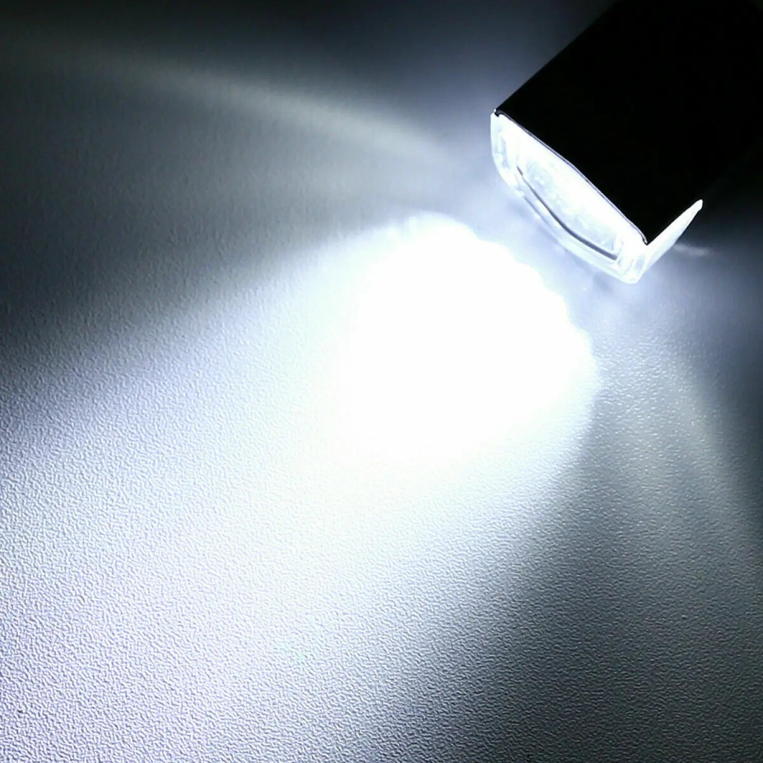 LED Bike Light Set with USB Rechargeable Headlight and Taillight - default - 12V Hanging Light