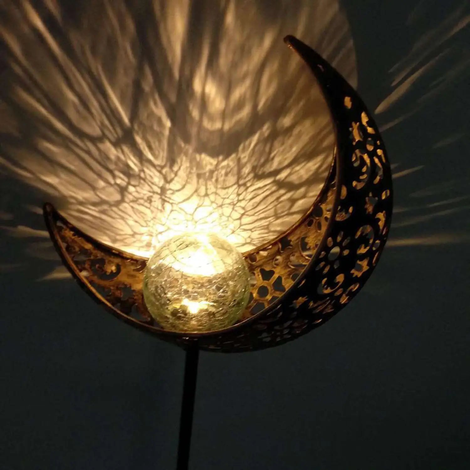 Solar LED Lamps with Waterproof & Flame Effect for Outdoor Garden Lighting - 12V Hanging Light