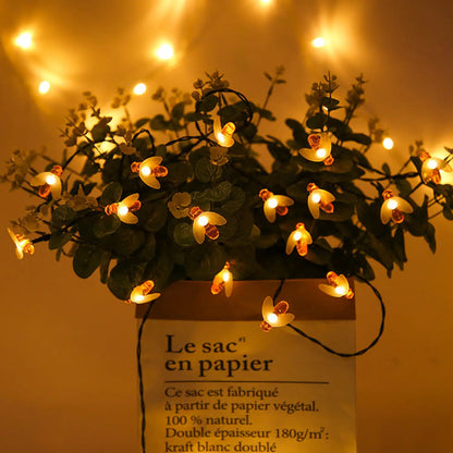 Solar String LED Lights with Bee Design for Garden Party & Holiday Decor - 12V Hanging Light