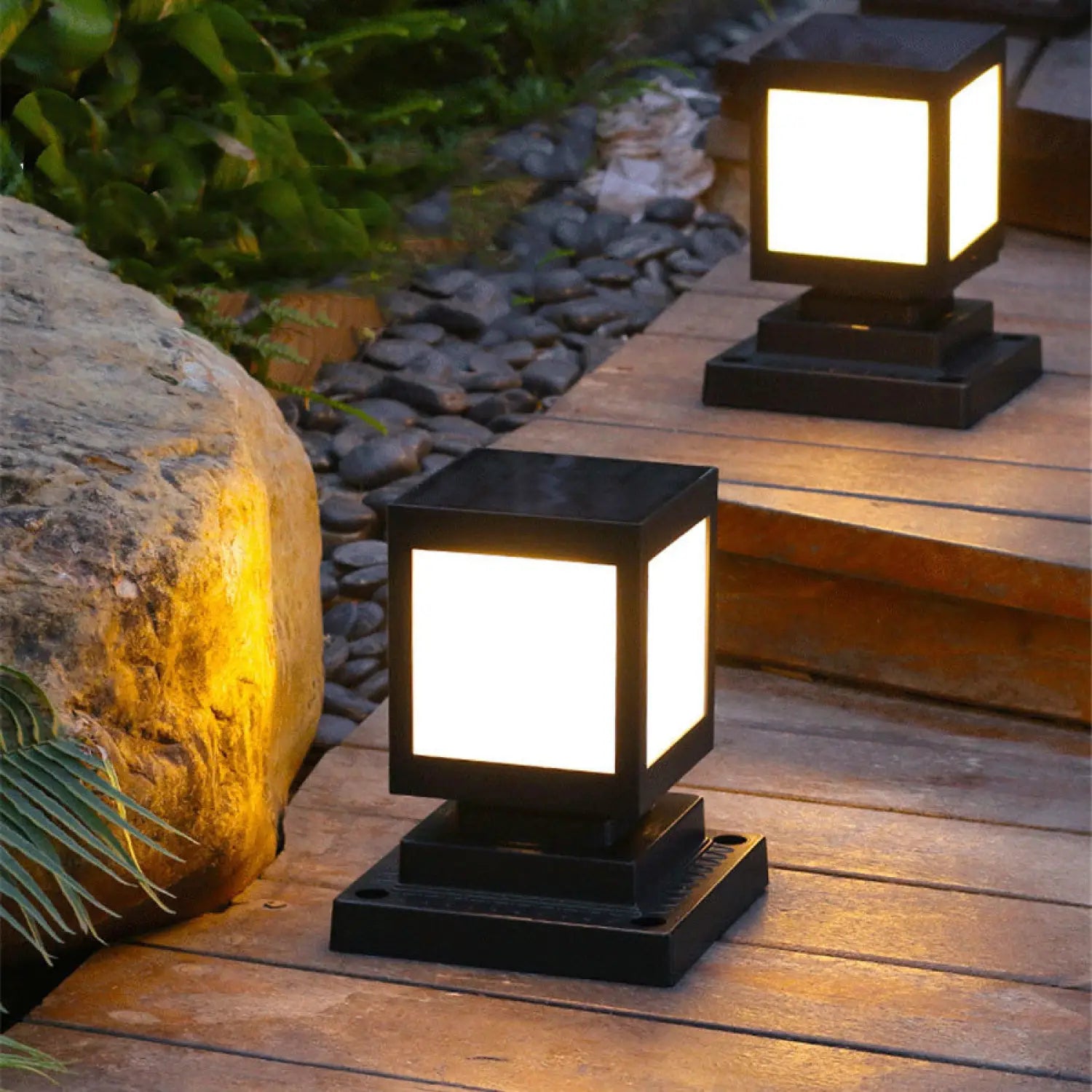 Weatherproof & Stylish Solar Lights for Outdoor Garden Purpose - 12V Hanging Light